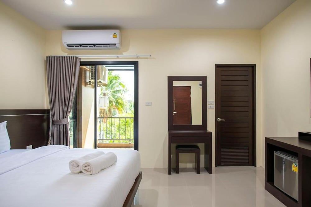 Thip Thip Hotel Superior Double Room 2