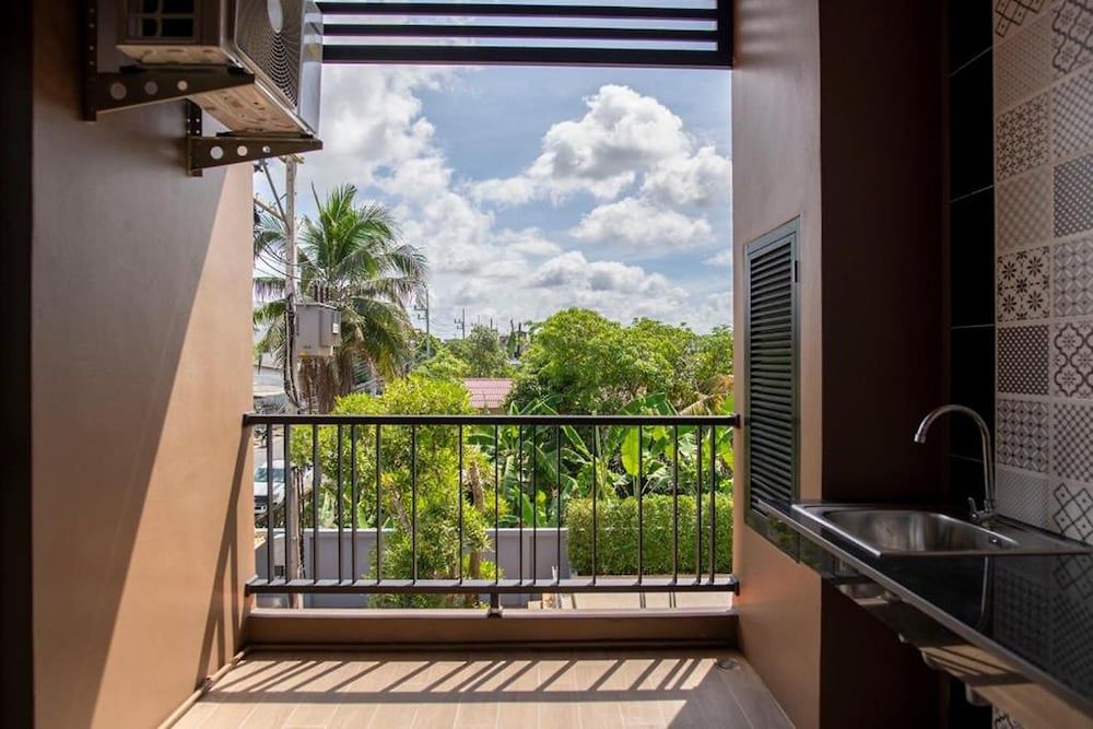 Thip Thip Hotel Superior Double Room 8