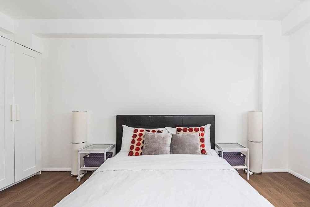 undefined Magnificent and centrally located flat 6