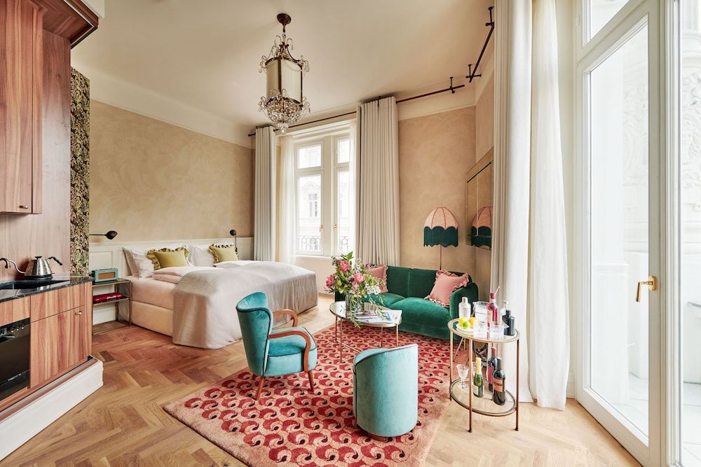 undefined Hotel MOTTO 3