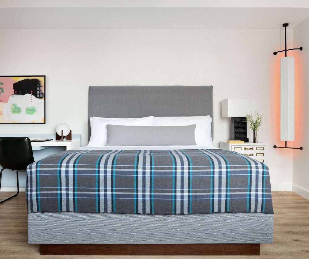 undefined Graduate by Hilton New York 8