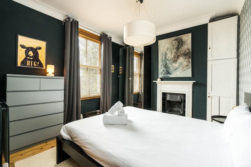 undefined Beautiful 3BD Home Forest Hill South London 7