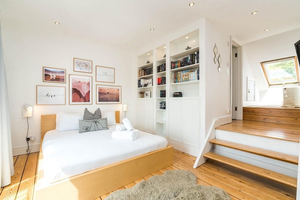 undefined Beautiful 3BD Home Forest Hill South London 4