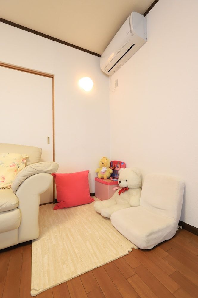 TM house Private Vacation Home 13