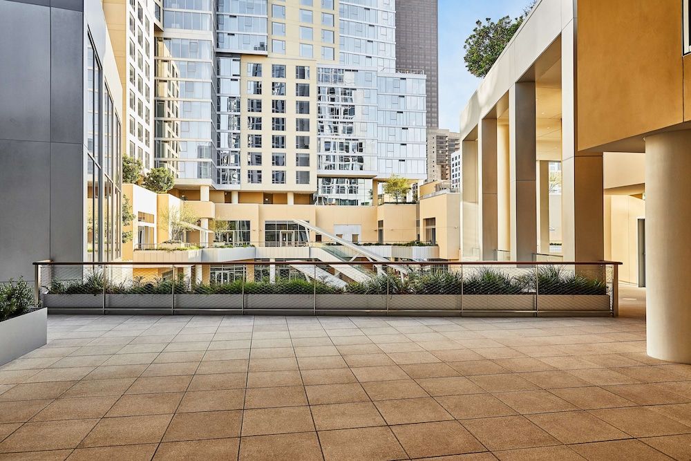 undefined Conrad Los Angeles 4