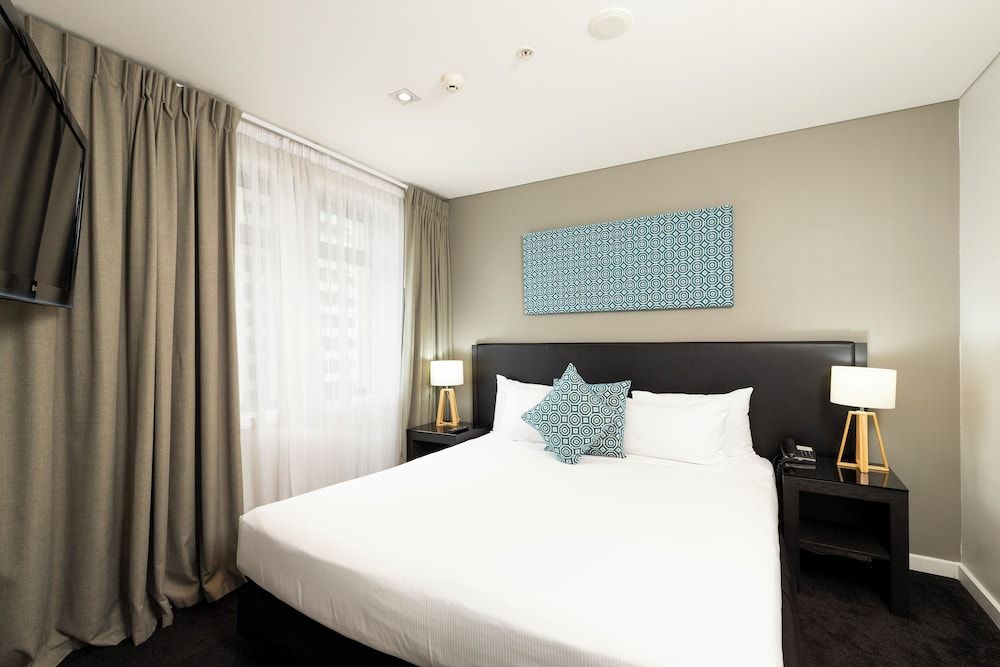 undefined Oaks Auckland Hotel 2