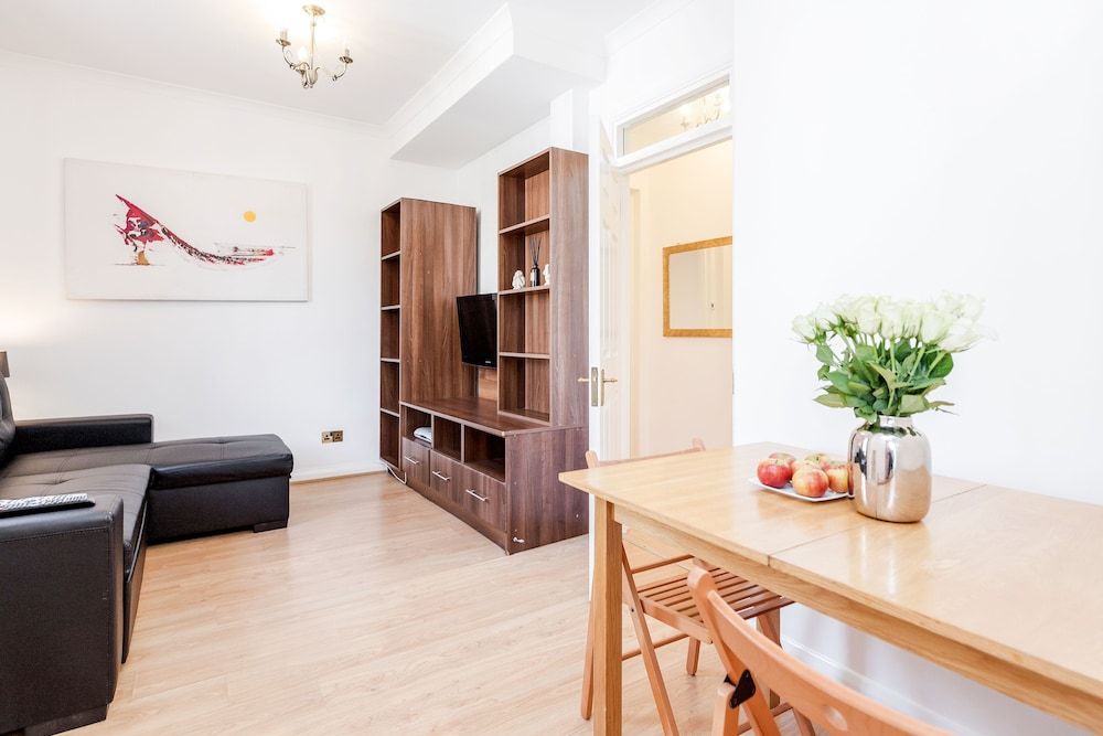 Kings Road Apartments Apartment, 2 Bedrooms 13