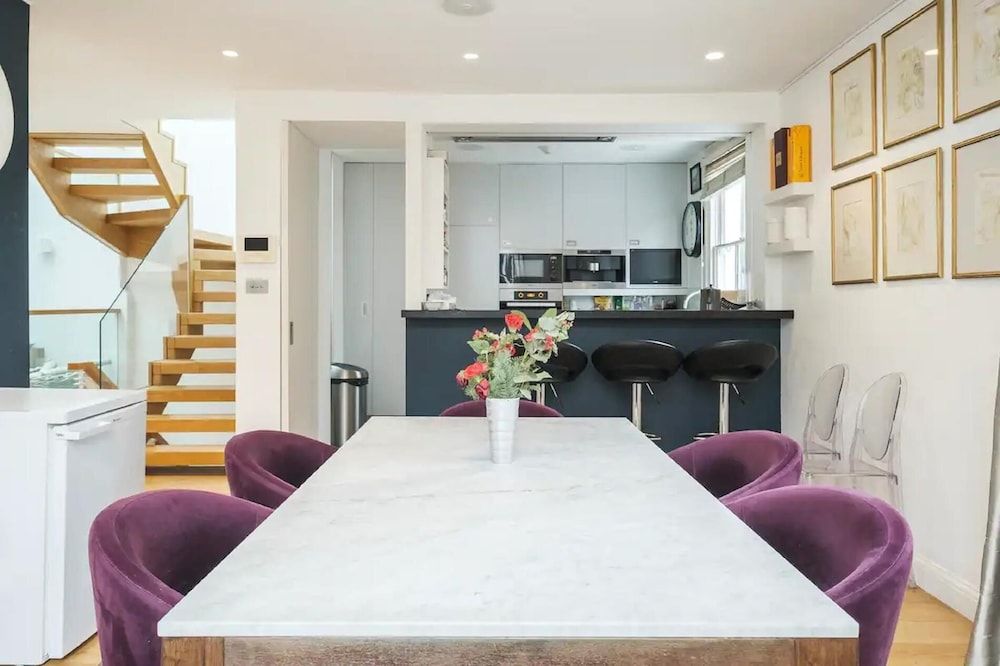 undefined NEW Stunning 5BD Kensington House 5