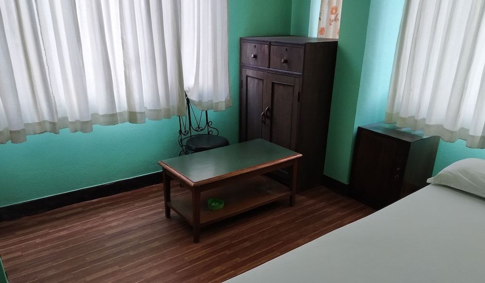 Green House Lodge Basic Double Room 7