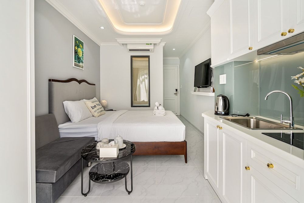 The Royal Homies - Phu My Hung Superior Room, Balcony 2