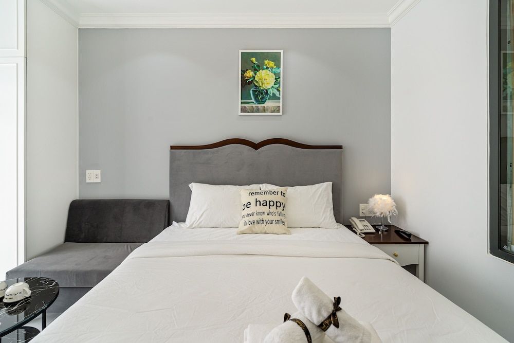 The Royal Homies - Phu My Hung Superior Room, Balcony 3