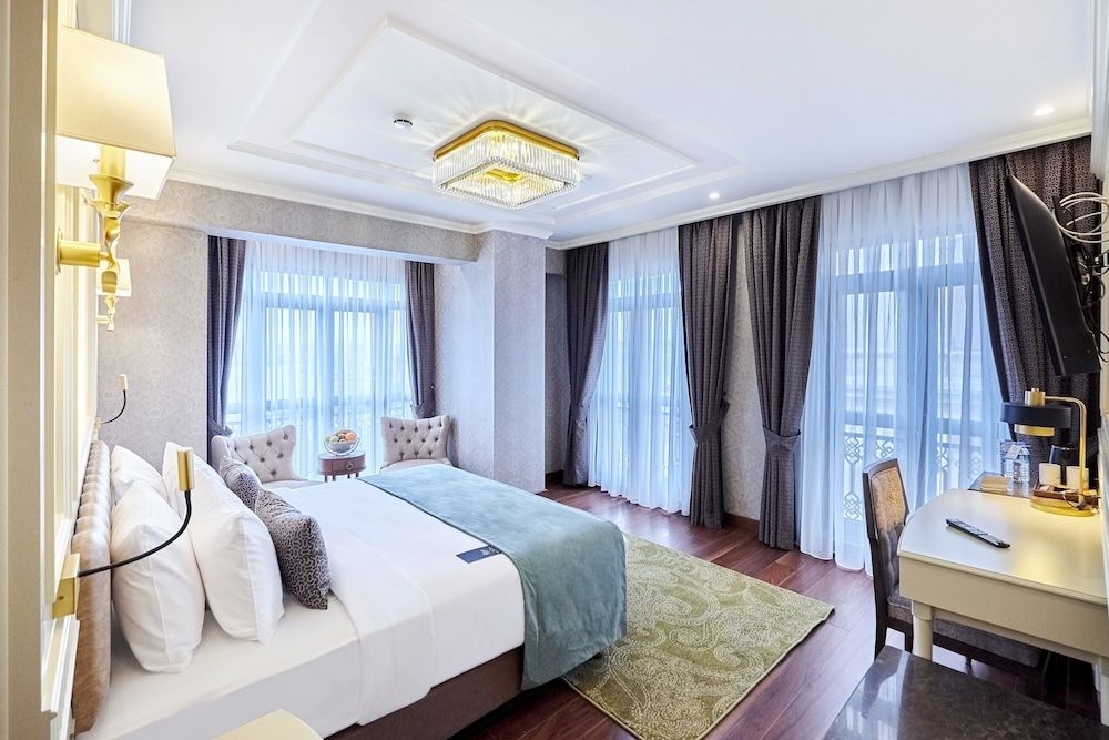 Deluxe Room, 1 Double Bed, Sea View