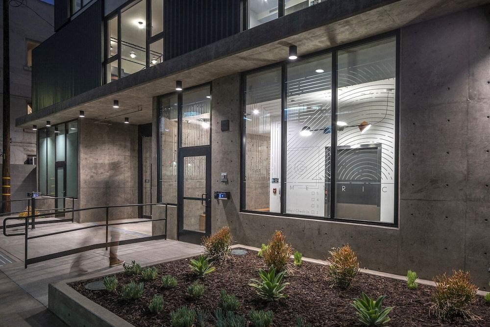 undefined The Metric 5