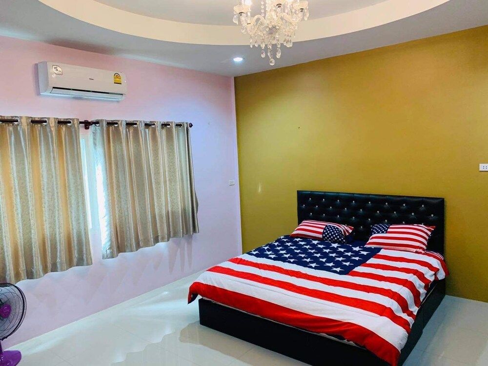 undefined Baan Barrier 8