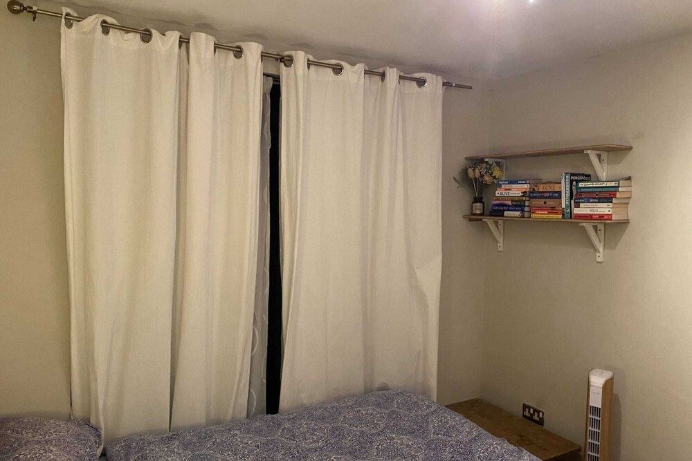 undefined Homely 1 Bedroom Apartment in South East London 6