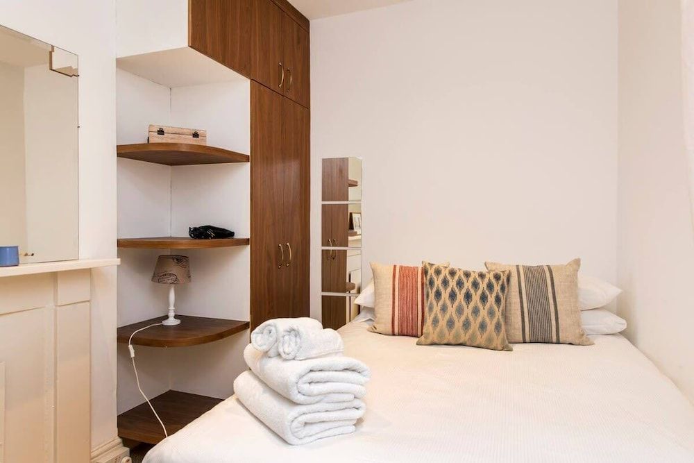 undefined Fab 2 BR Flat in Paddington Close to Hyde Park 7