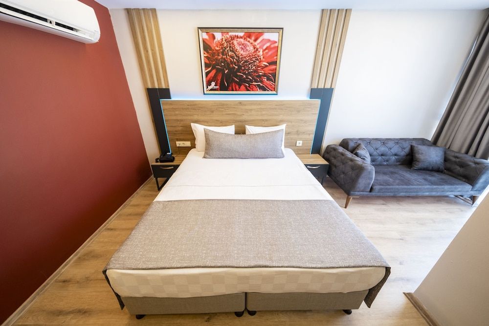 Rush Hotel Istanbul Standard Double or Twin Room 5