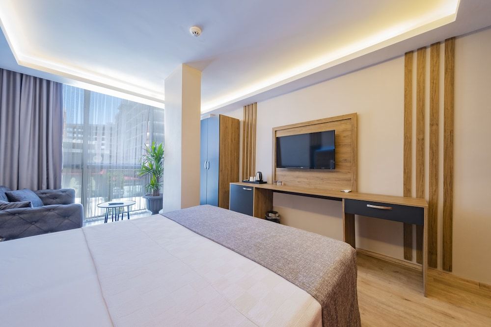 Rush Hotel Istanbul Standard Double or Twin Room 4