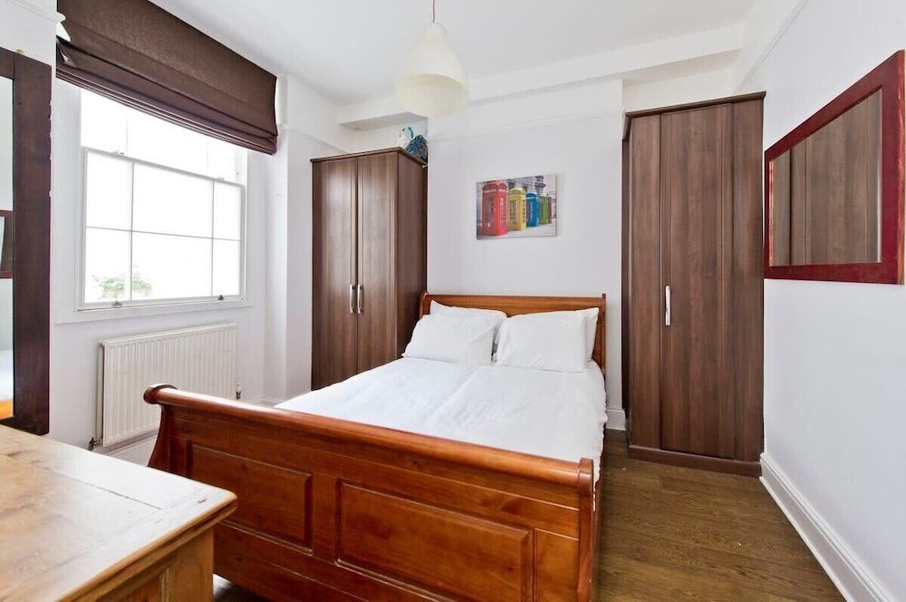 undefined Charming 2-bed Apt, Pimlico 10