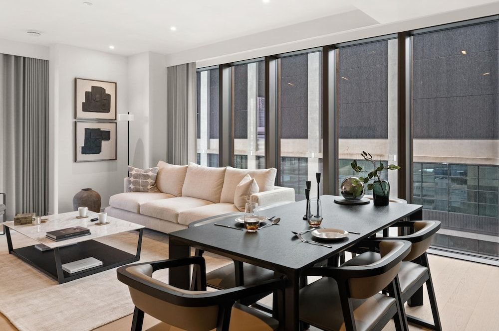 undefined Deluxe two Bedroom Canary Wharf Apartment With River Views 10