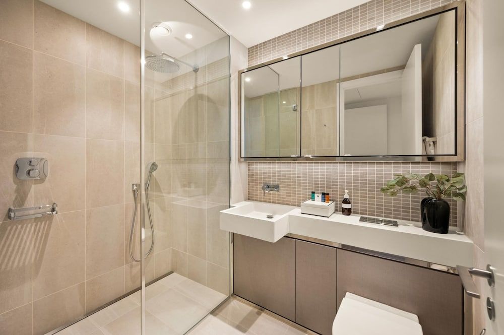 Deluxe two Bedroom Canary Wharf Apartment With River Views Apartment (2 Bedrooms) 9