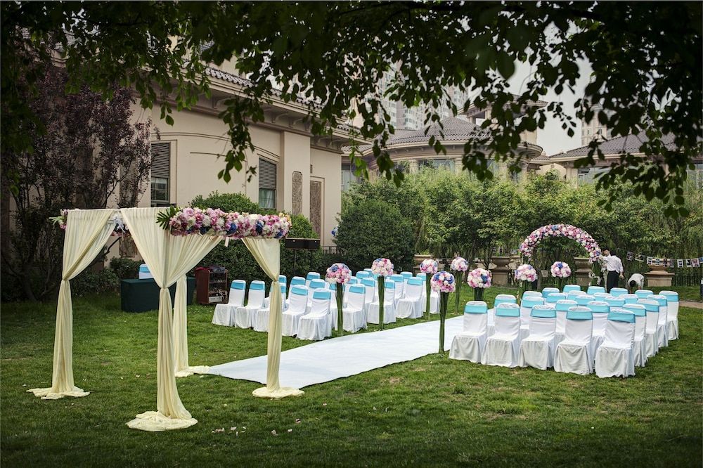 undefined Chateau Star River 10