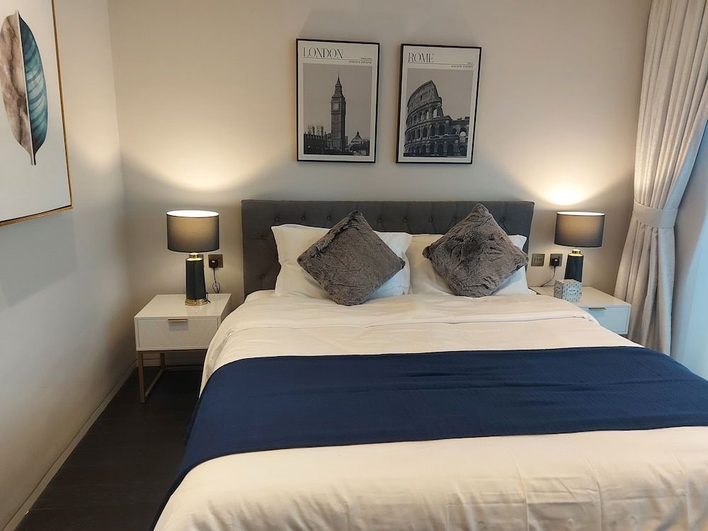 undefined SuperHost - Fendi Apartment With Full Palm Jumeirah View 3