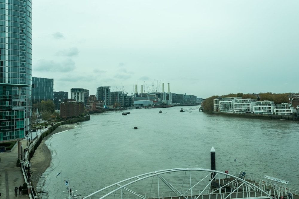 River view Luxury 3bed flat with views Exclusive Apartment 8