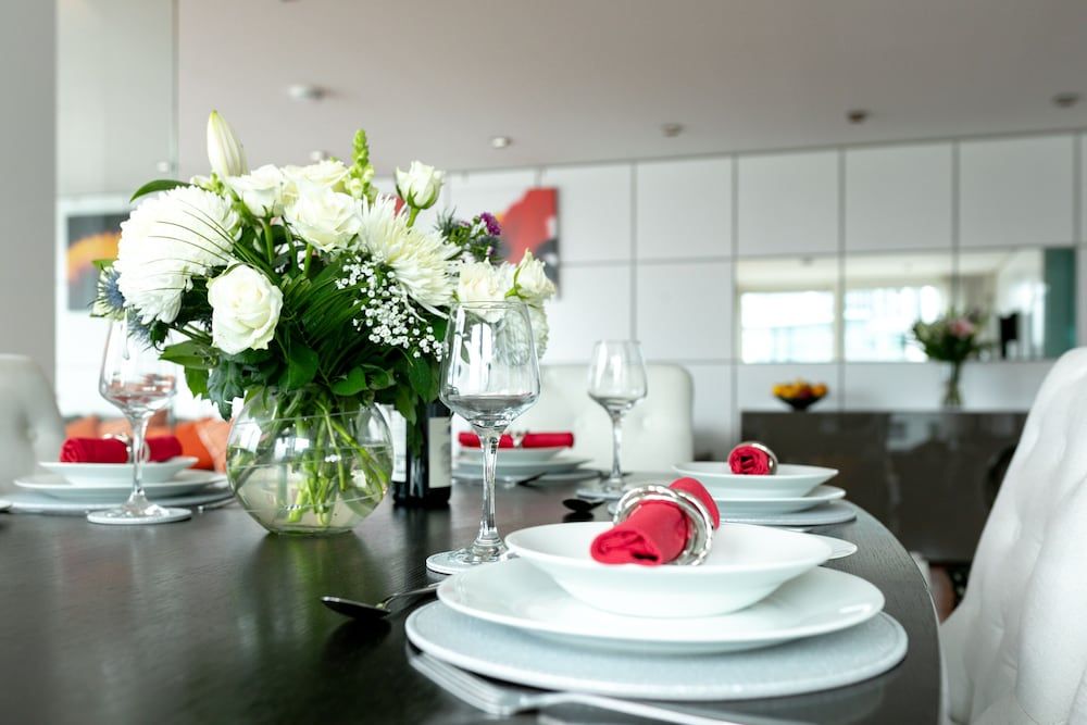 undefined River view Luxury 3bed flat with views 5