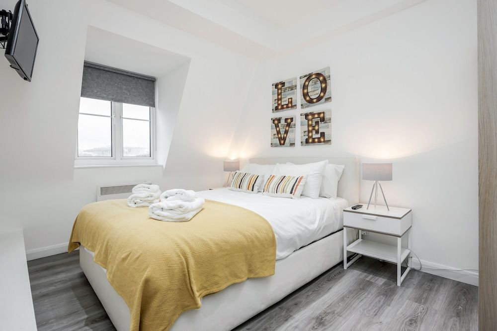 undefined Soho Penthouse 4