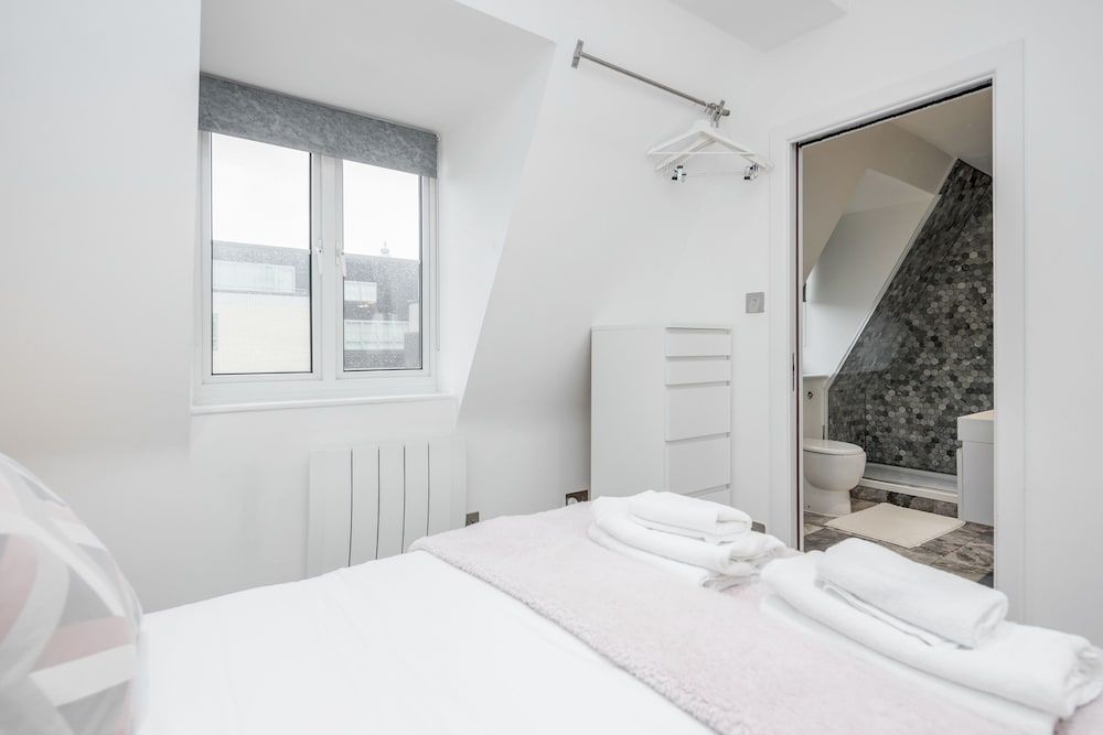 undefined Soho Penthouse 9