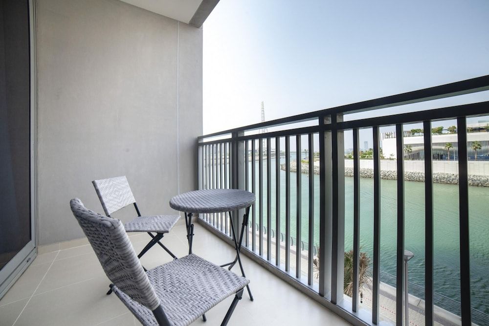 undefined Unit 209 52 42 Tower 1 3