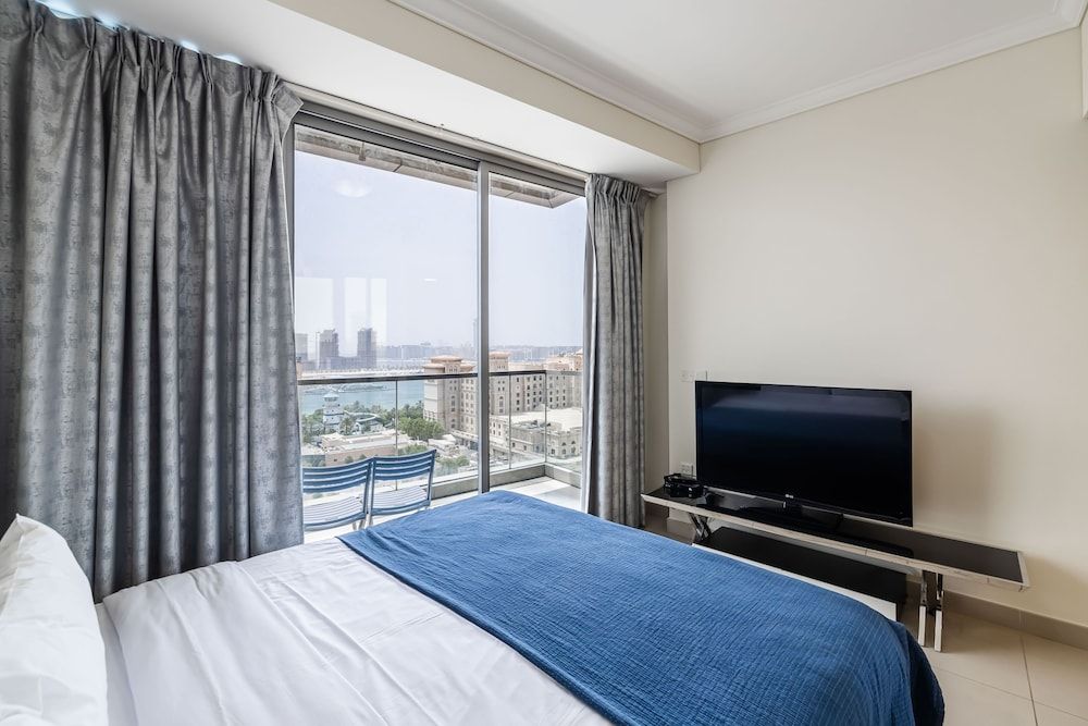 undefined Large & Ready 3Beds Ocean Heights Marina 10