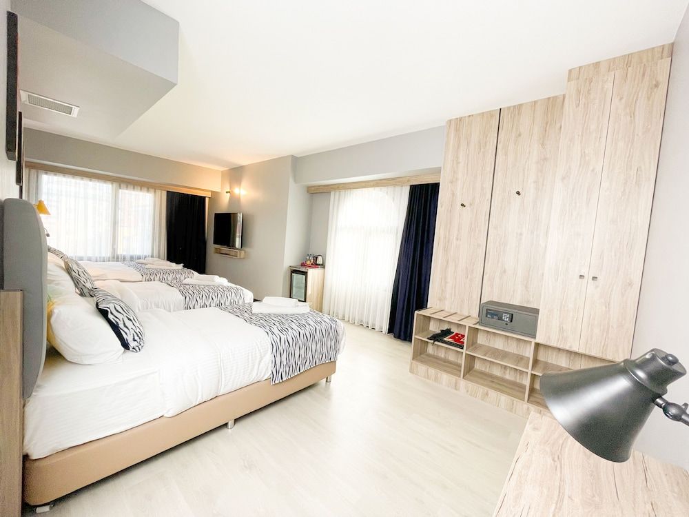 undefined Center Inn Hotel 10