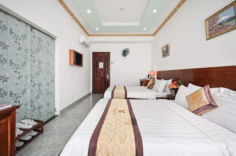 undefined Venus Hotel 2