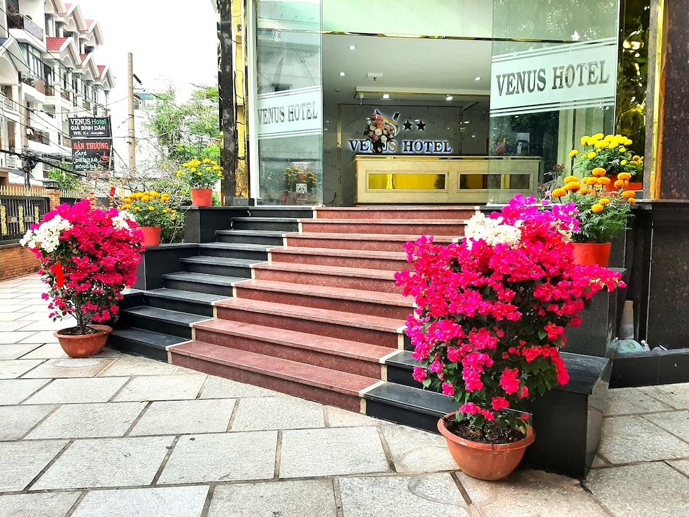 undefined Venus Hotel 7