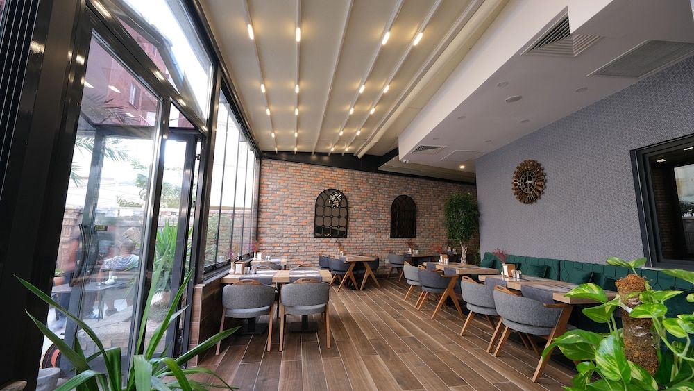 undefined Mai Inci Hotel 10