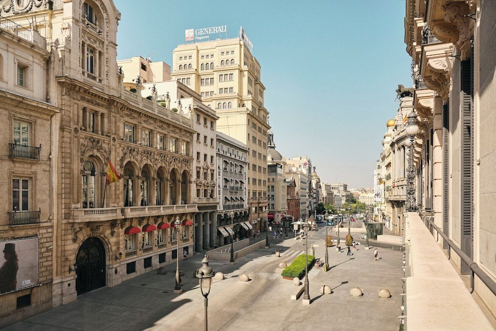 undefined Four Seasons Hotel Madrid 6