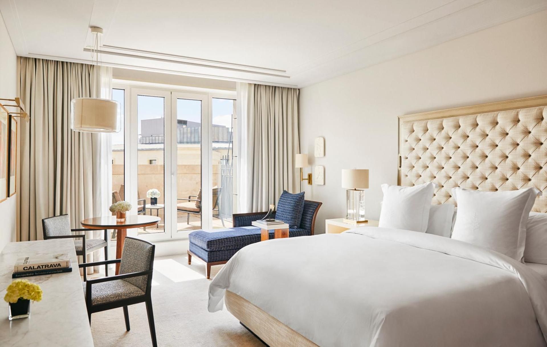 Grand Premier Room King with Terrace