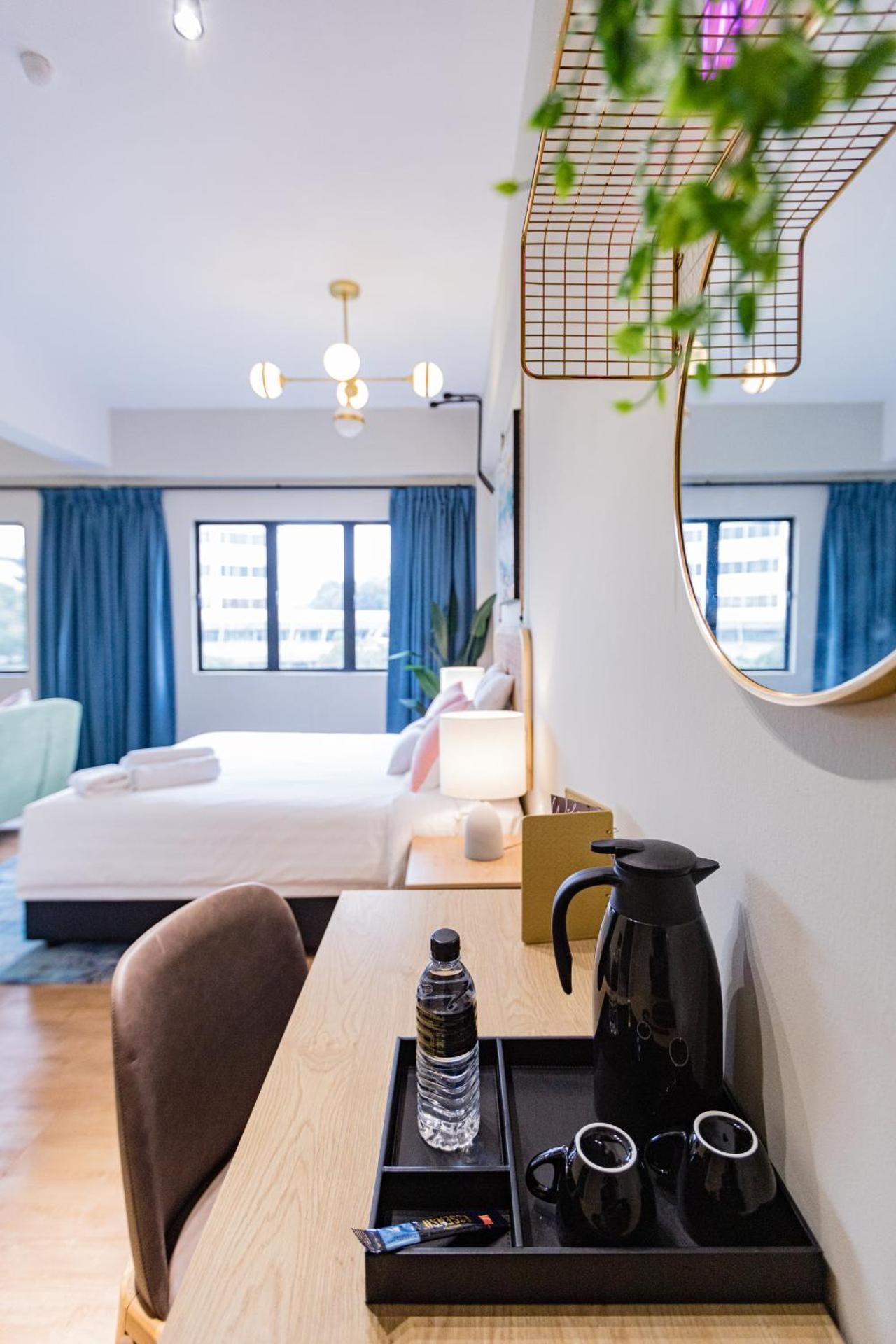 undefined Urban Living Residence 7