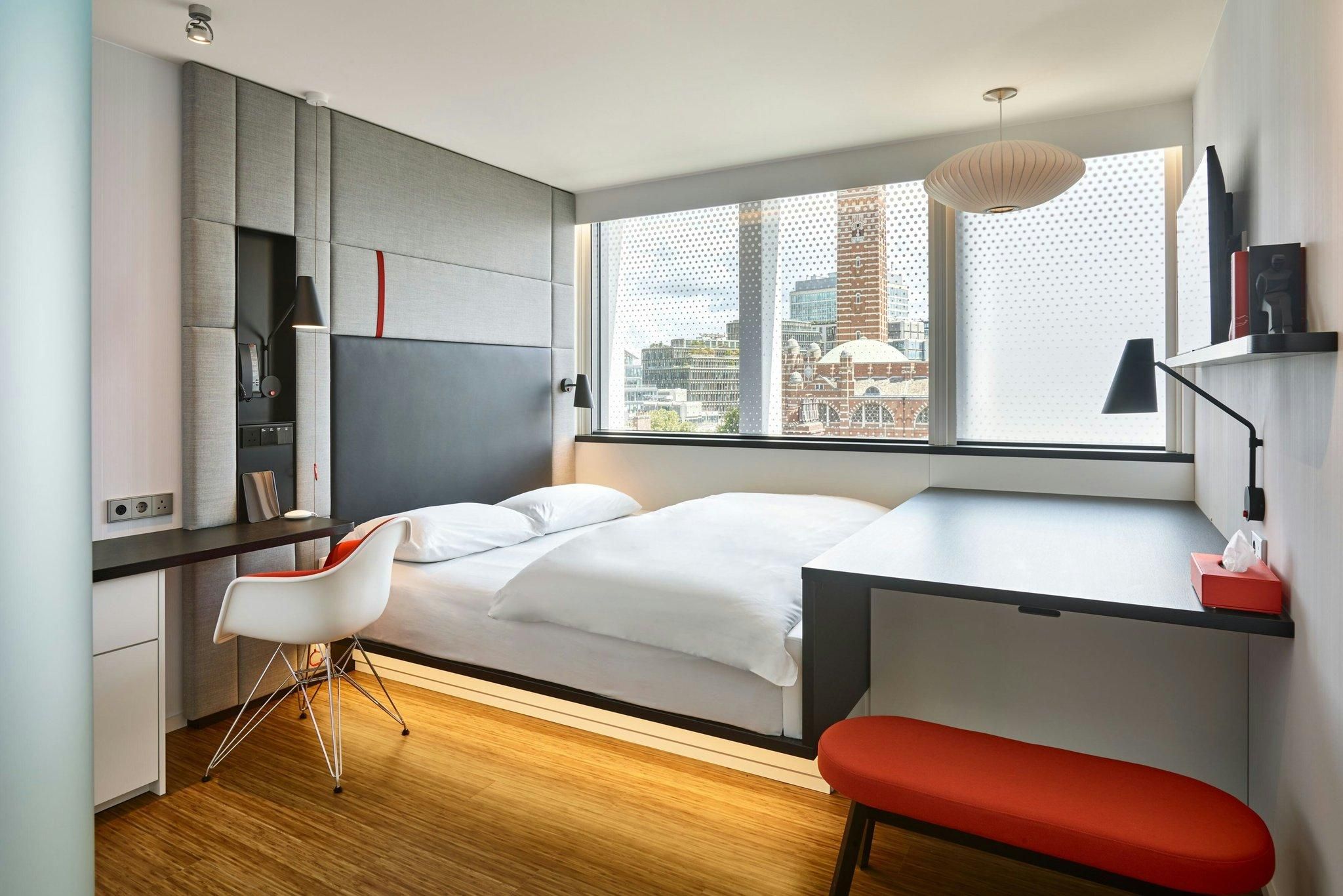 Guest Room, Accessible Guest Room, 1 King