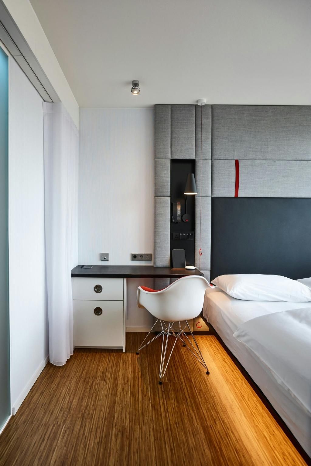 Guest Room, Accessible Guest Room, 1 King