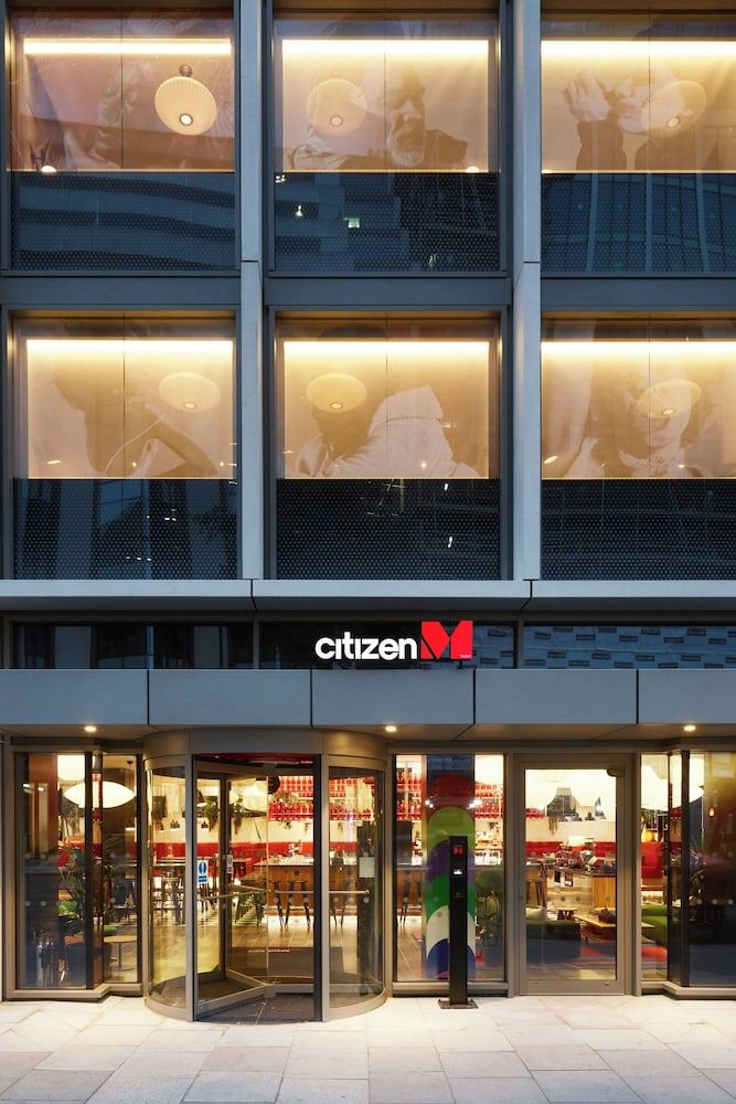 undefined citizenM London Victoria Station 5