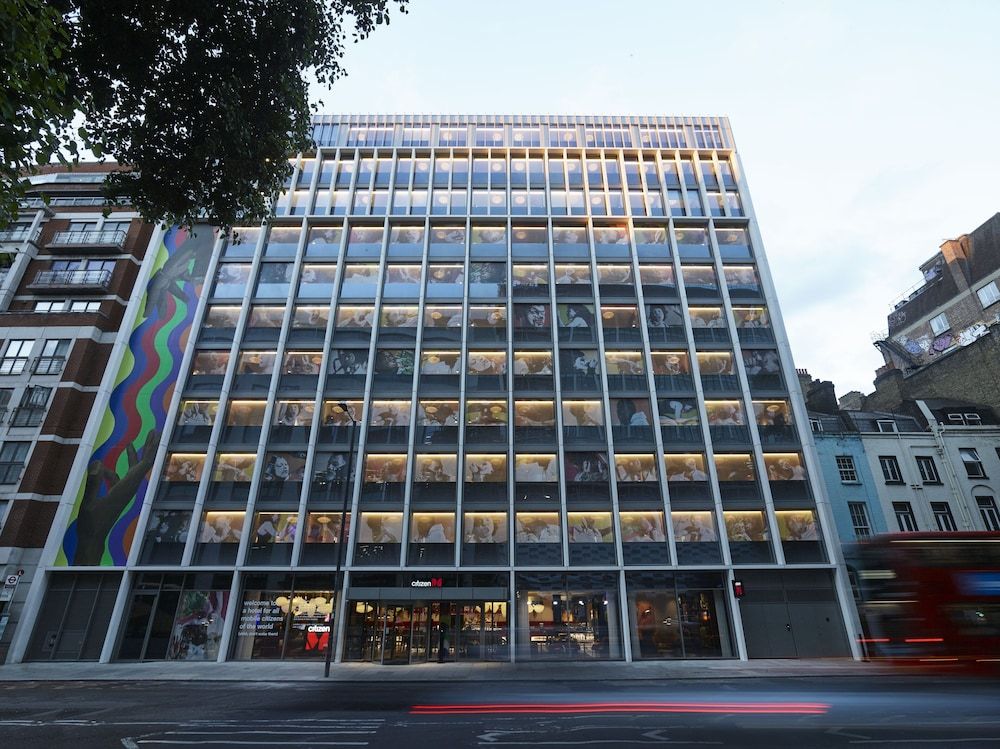undefined citizenM London Victoria Station 4