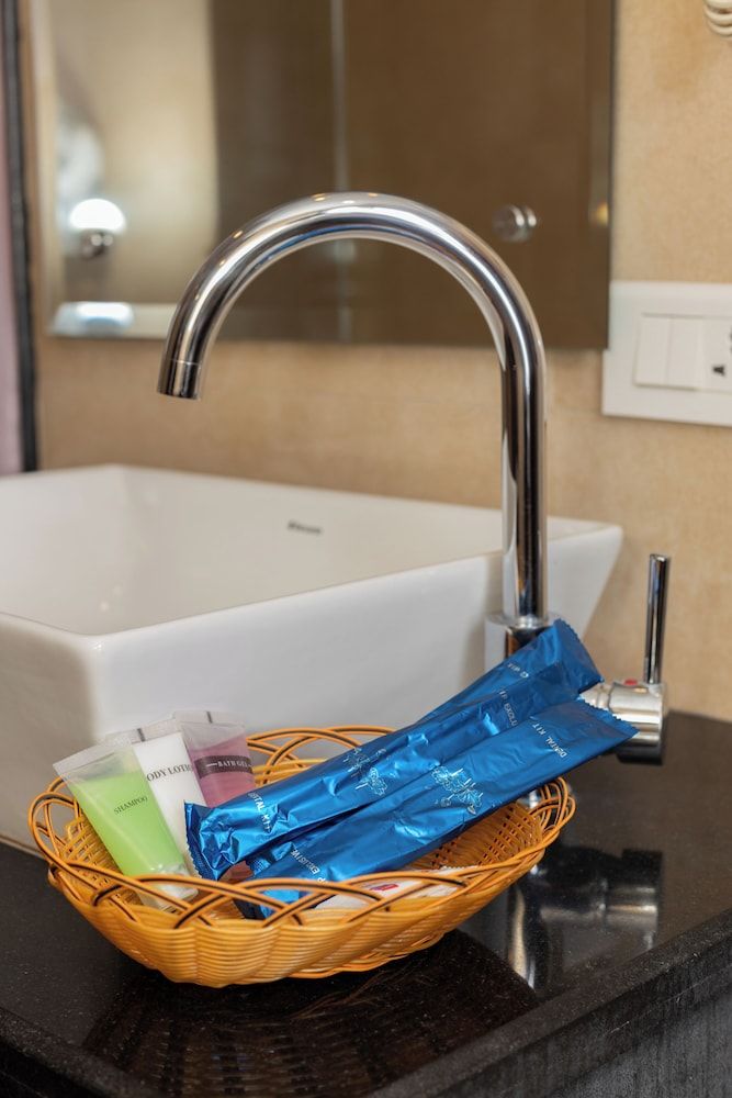 Thamel Boutique Hotel Deluxe Double Room, 1 Bedroom (Complimentary int Airport Pickup) 6