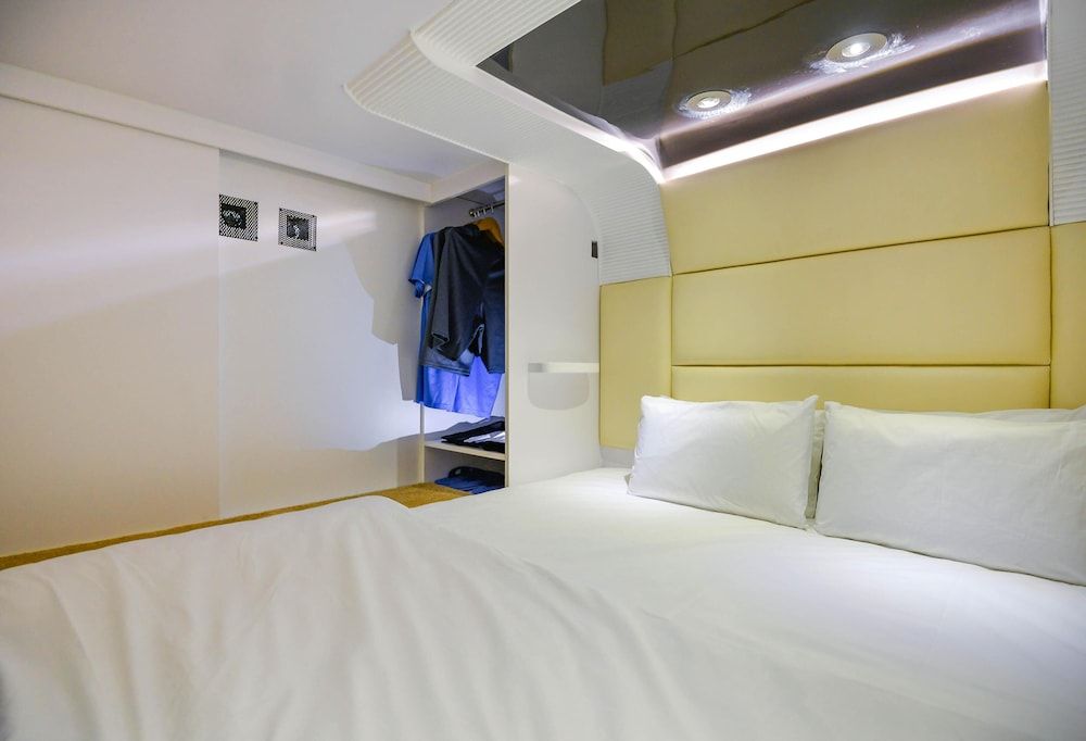 undefined Hotel J-espace 1 - Hostel 6