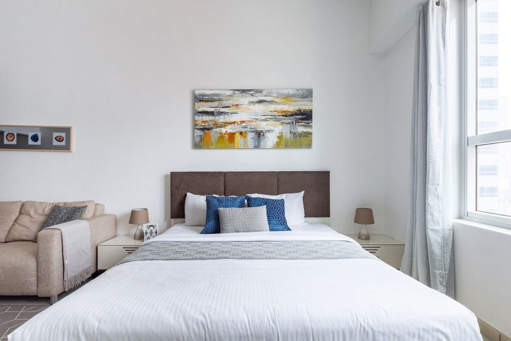 undefined Light and Modern Studio in Jlt! Sleeps 3! 6