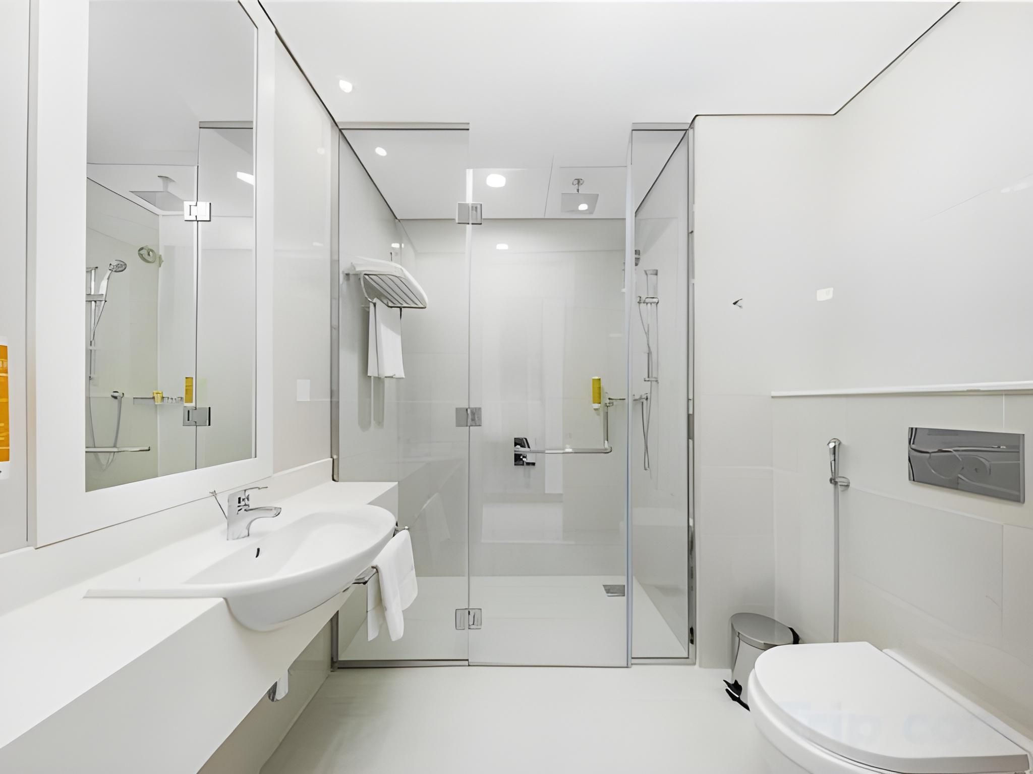 Family Room Non-Smoking