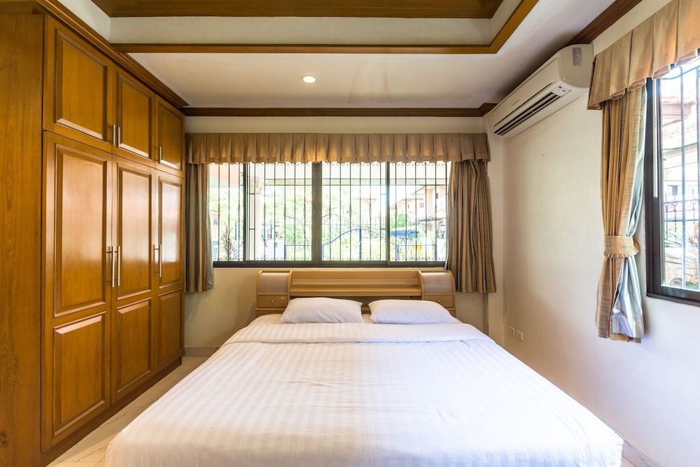 D Smile Pool Villa Pattaya 4 Bedroom Pool Villa 13