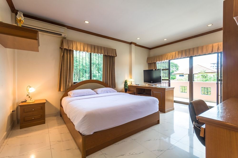 D Smile Pool Villa Pattaya 4 Bedroom Pool Villa 7